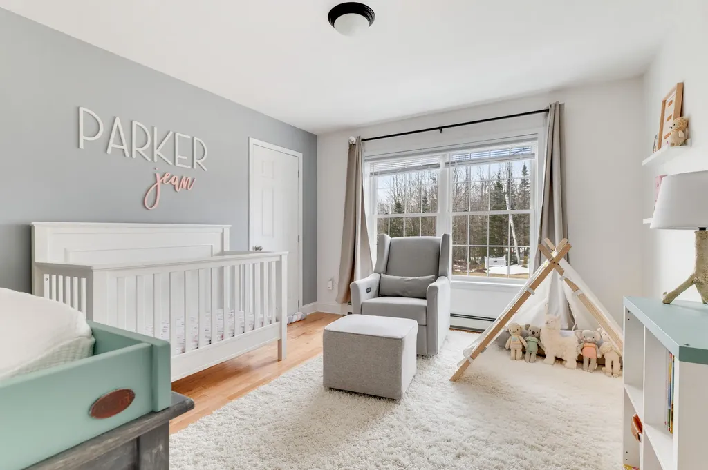 109 Treadwell Acres Hermon ME 04401