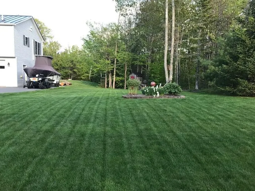 109 Treadwell Acres Hermon ME 04401