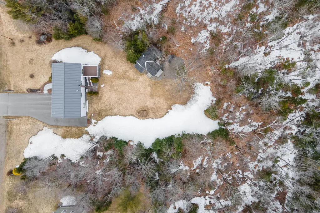109 Treadwell Acres Hermon ME 04401