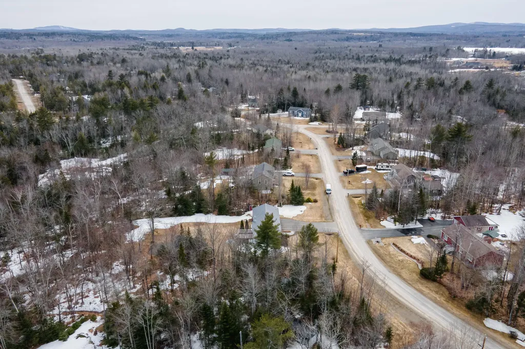 109 Treadwell Acres Hermon ME 04401
