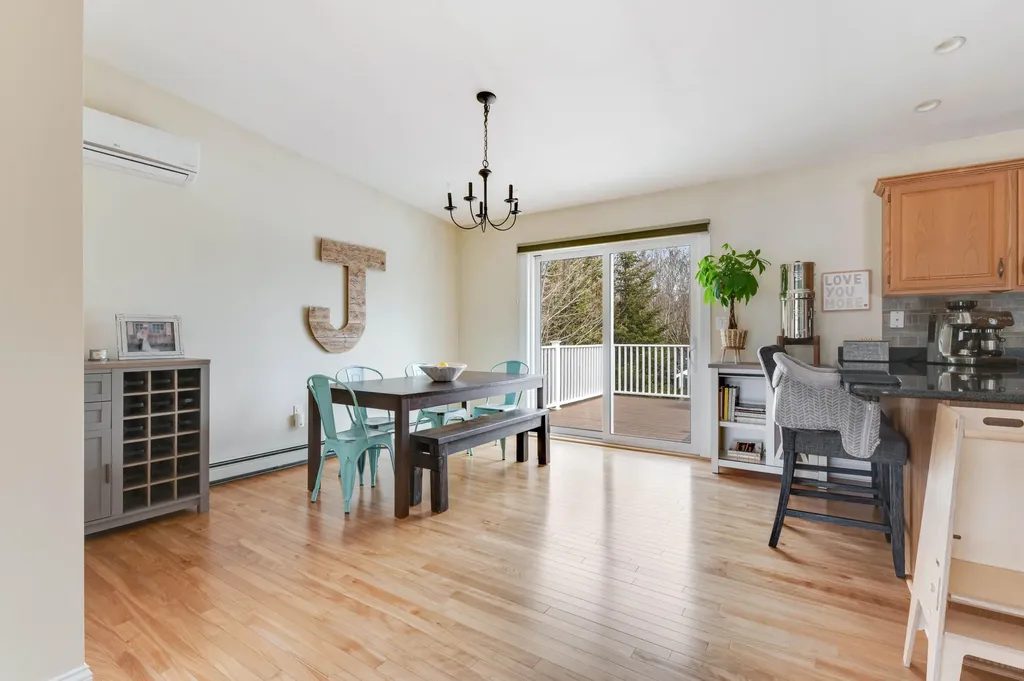 109 Treadwell Acres Hermon ME 04401