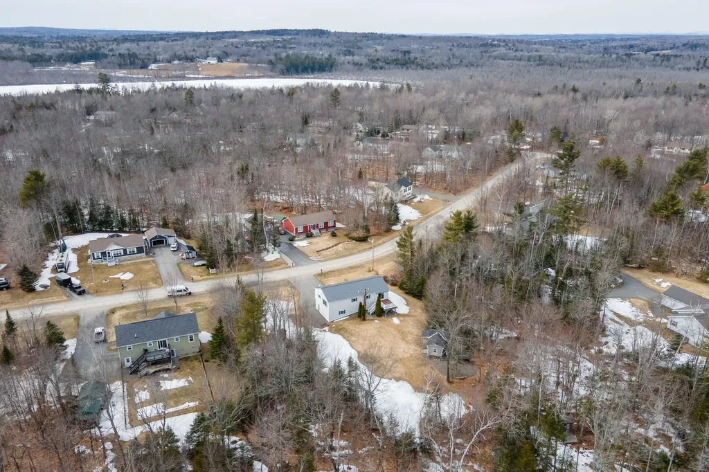 109 Treadwell Acres Hermon ME 04401