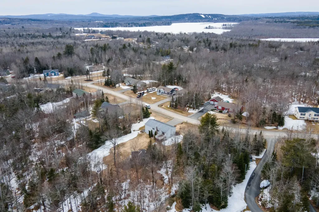 109 Treadwell Acres Hermon ME 04401