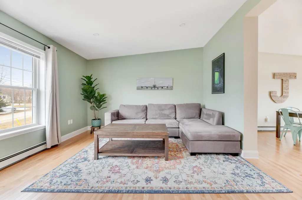 109 Treadwell Acres Hermon ME 04401