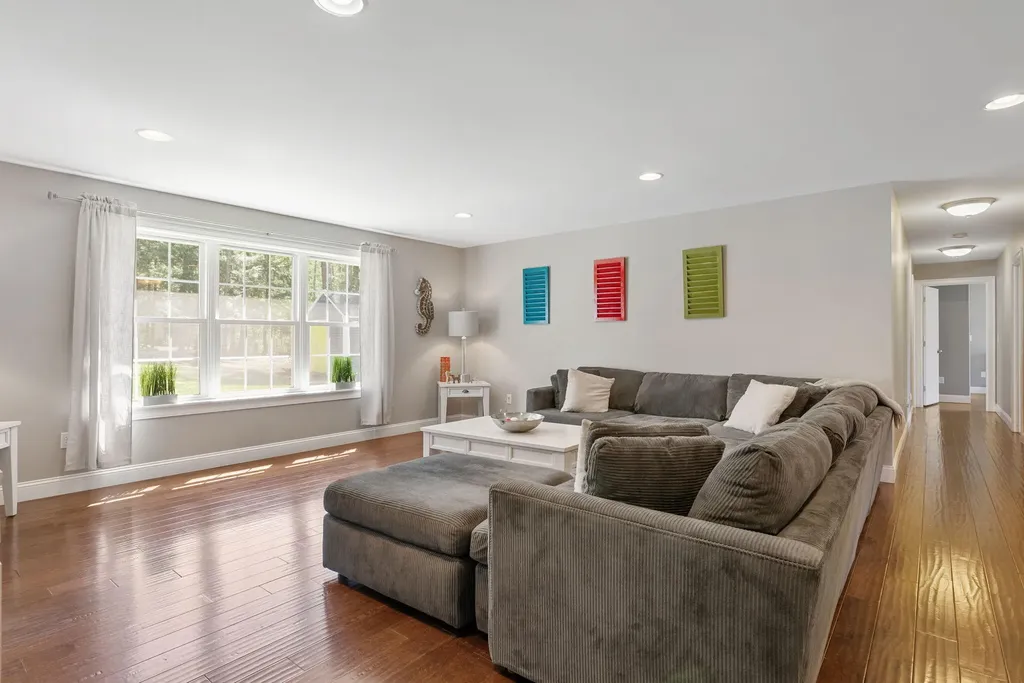 45 Parkside Drive Biddeford ME 04005