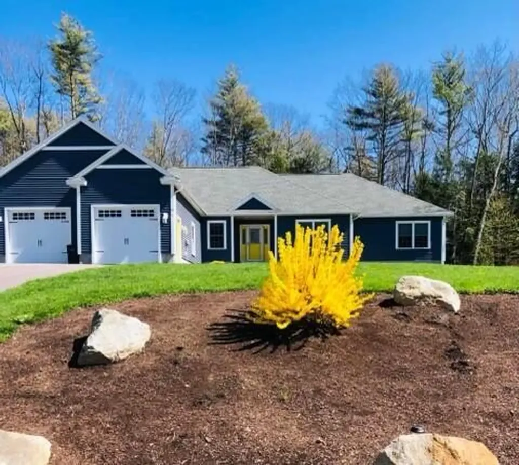 45 Parkside Drive Biddeford ME 04005