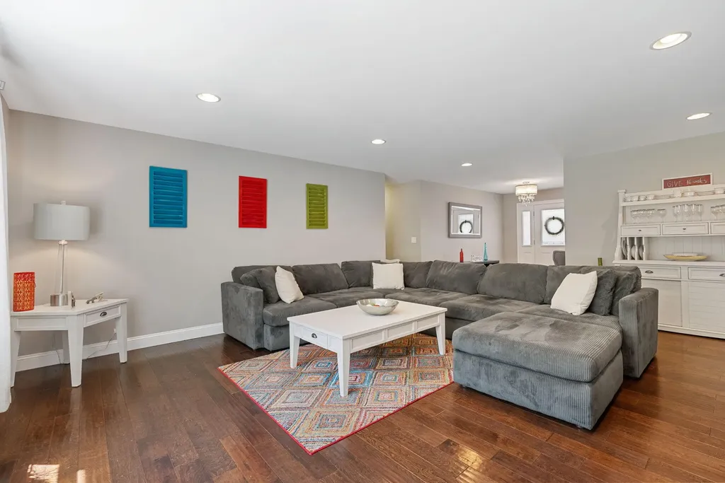 45 Parkside Drive Biddeford ME 04005