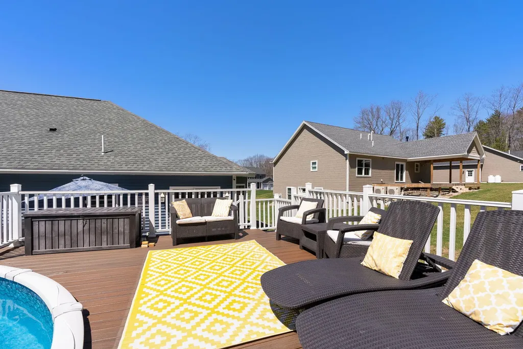45 Parkside Drive Biddeford ME 04005