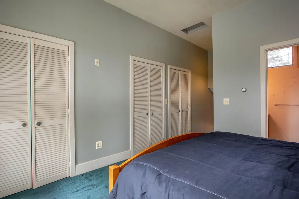 41 Hatch Road Auburn ME 04210