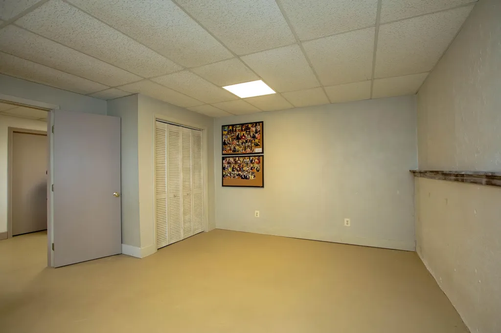 41 Hatch Road Auburn ME 04210
