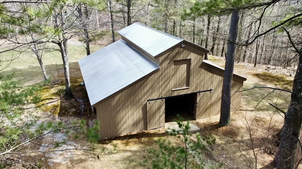 41 Hatch Road Auburn ME 04210