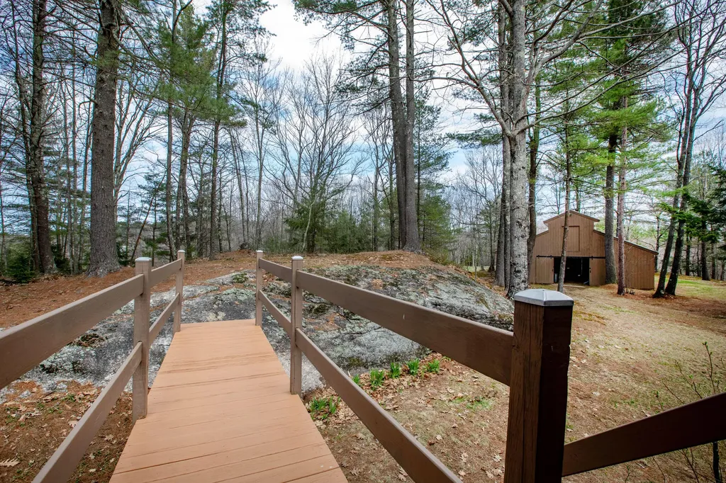 41 Hatch Road Auburn ME 04210