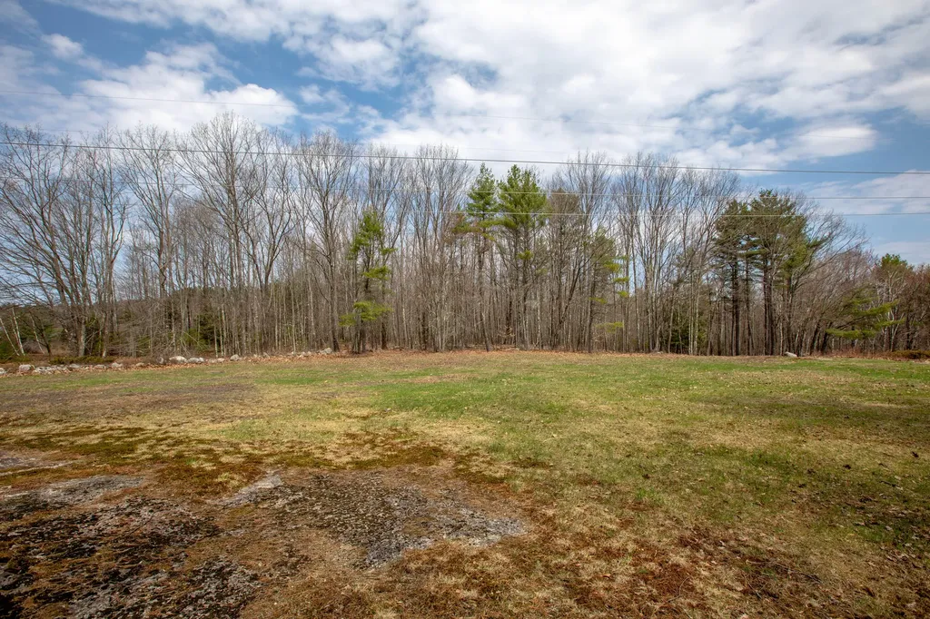 41 Hatch Road Auburn ME 04210