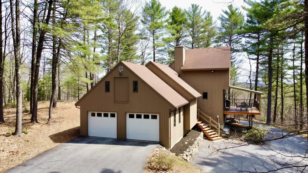 41 Hatch Road Auburn ME 04210