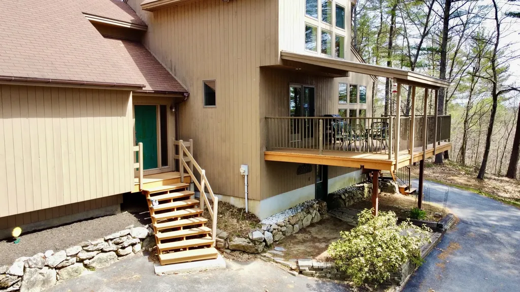 41 Hatch Road Auburn ME 04210