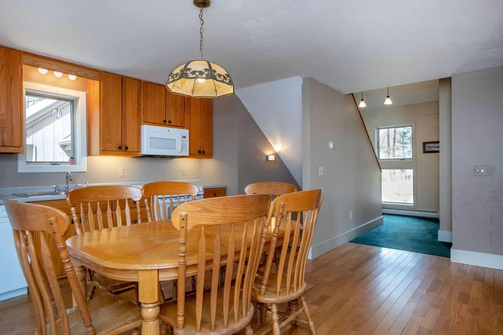 41 Hatch Road Auburn ME 04210