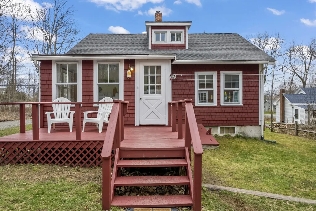 522 Friendship Road Waldoboro ME 04572