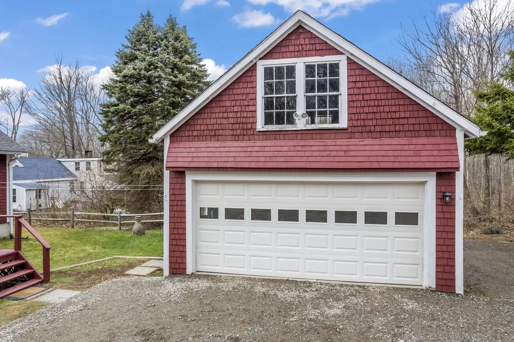 522 Friendship Road Waldoboro ME 04572