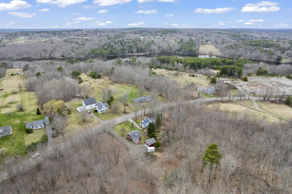 522 Friendship Road Waldoboro ME 04572