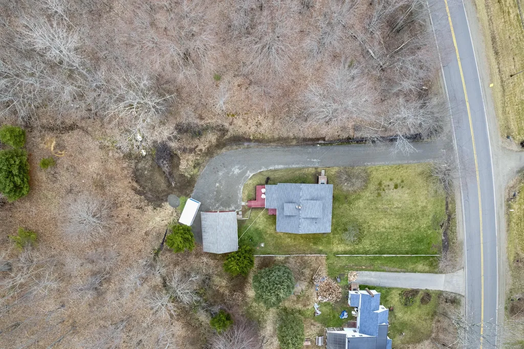 522 Friendship Road Waldoboro ME 04572