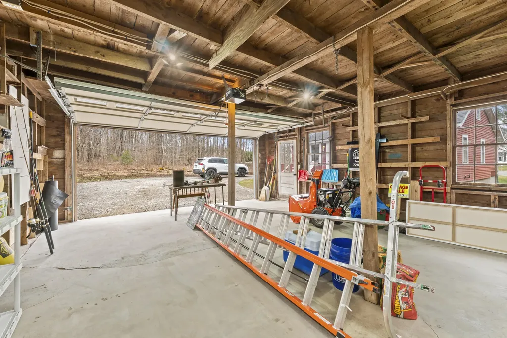 522 Friendship Road Waldoboro ME 04572