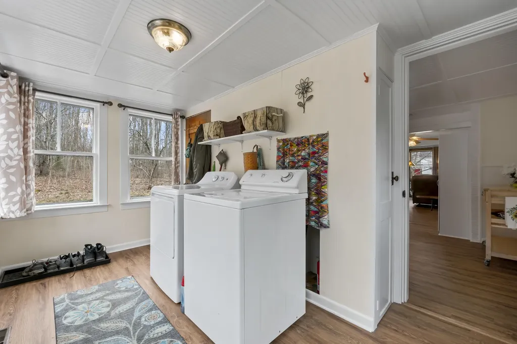 522 Friendship Road Waldoboro ME 04572