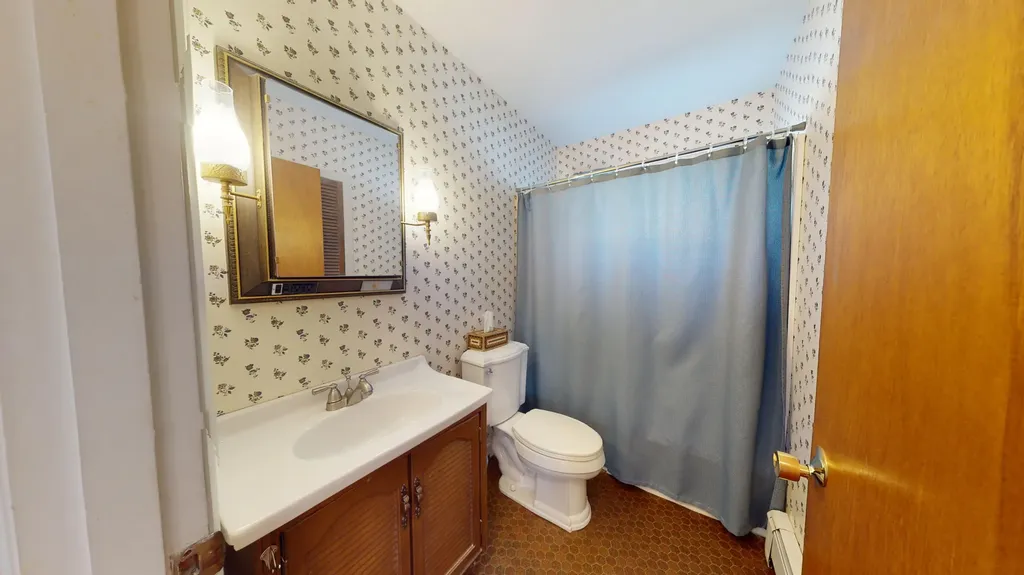 5 Mitchell Street Lewiston ME 04240