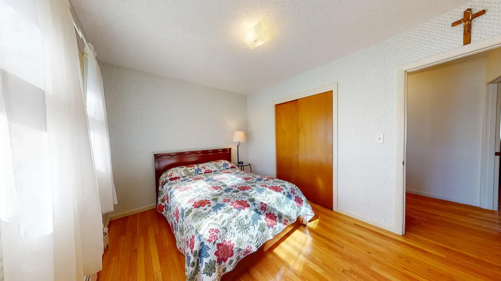 5 Mitchell Street Lewiston ME 04240
