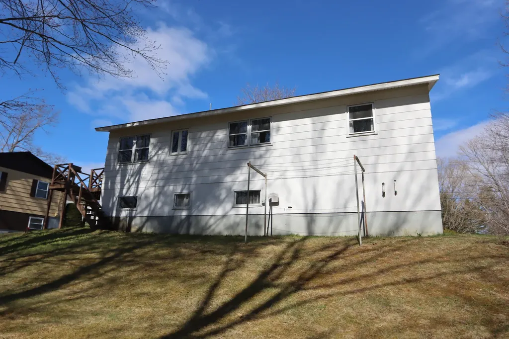 5 Mitchell Street Lewiston ME 04240