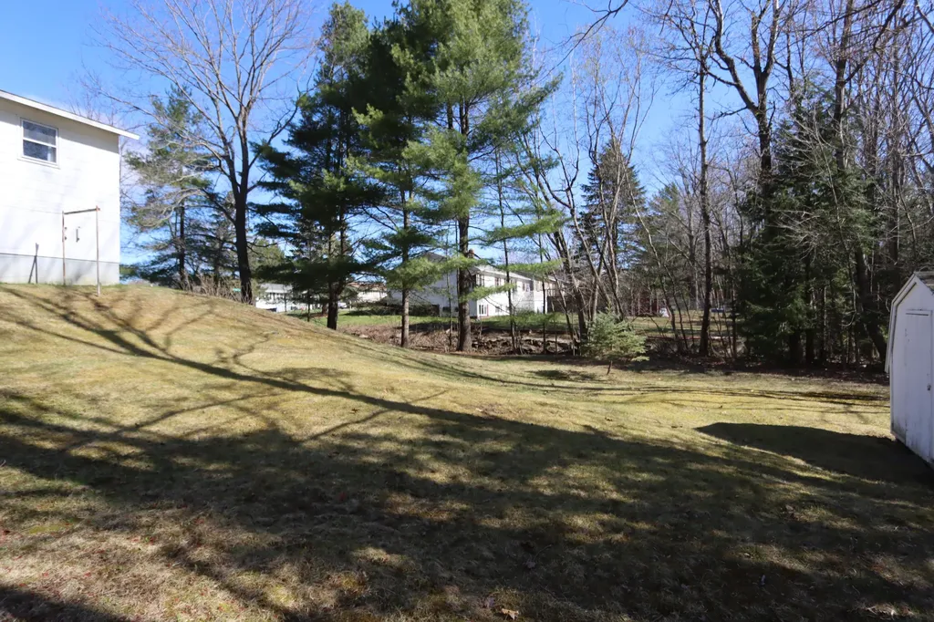 5 Mitchell Street Lewiston ME 04240