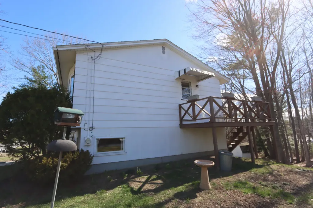 5 Mitchell Street Lewiston ME 04240