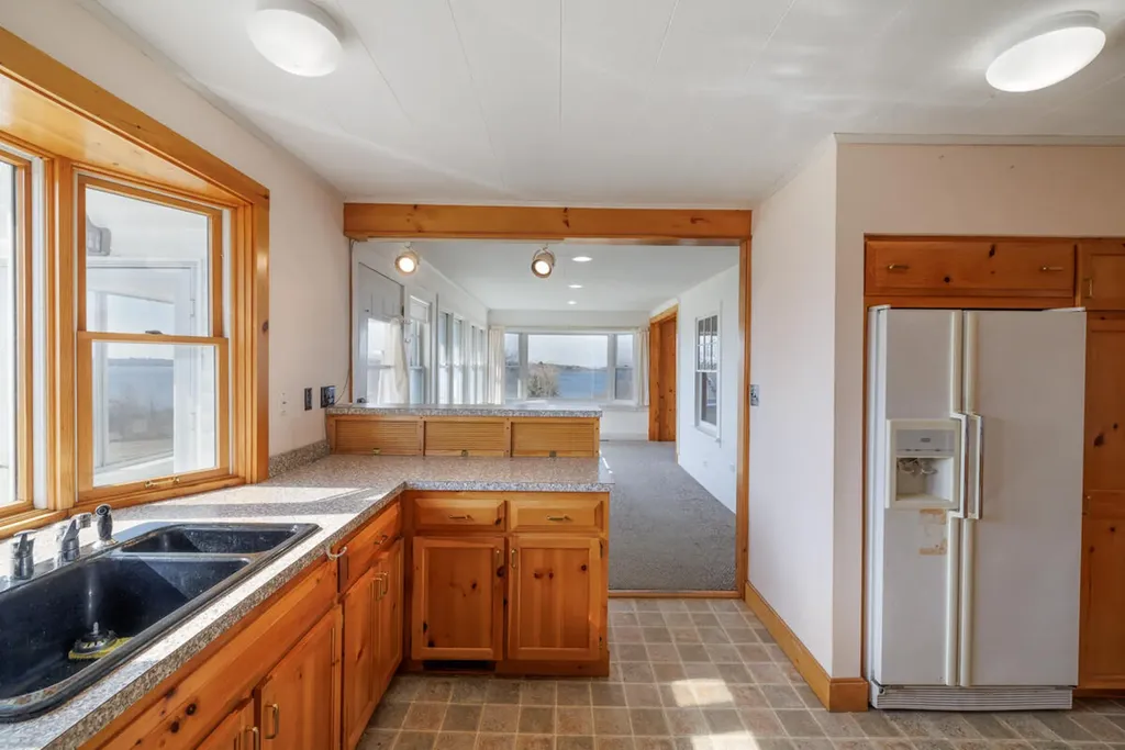 502 Reach Road Sedgwick ME 04673