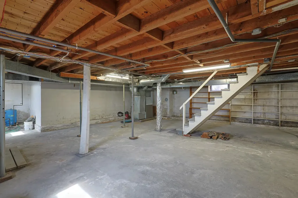 502 Reach Road Sedgwick ME 04673