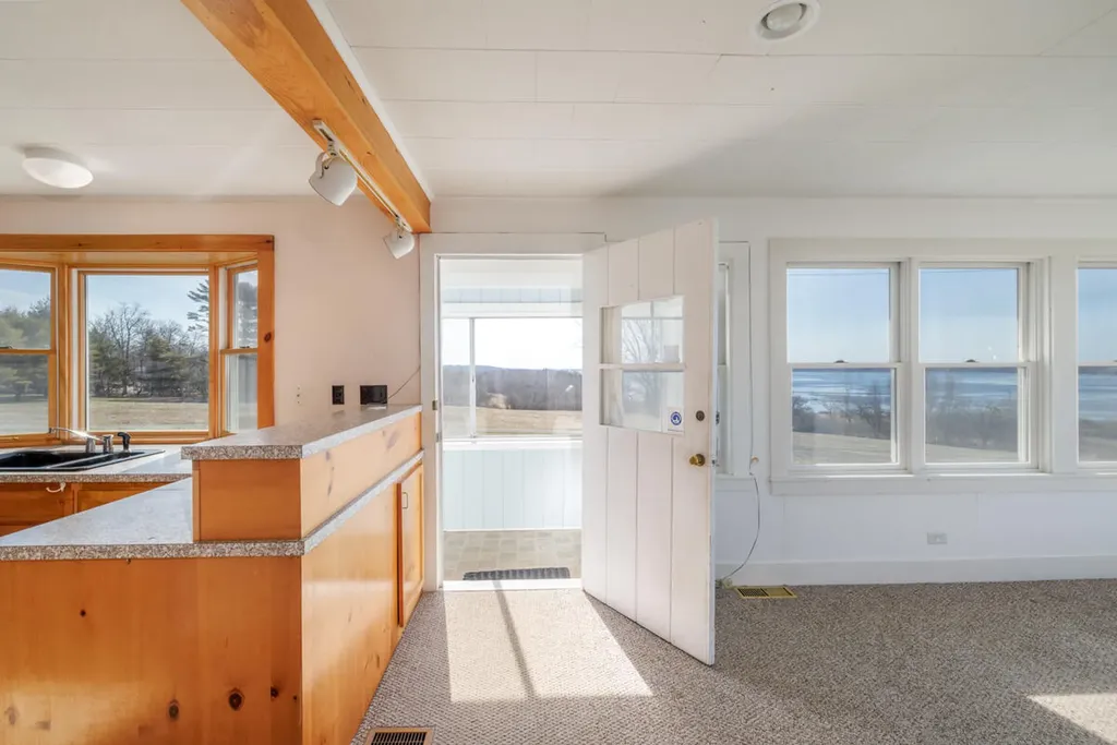 502 Reach Road Sedgwick ME 04673
