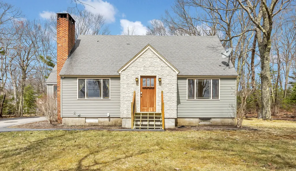 15 Forrest Avenue Ellsworth ME 04605
