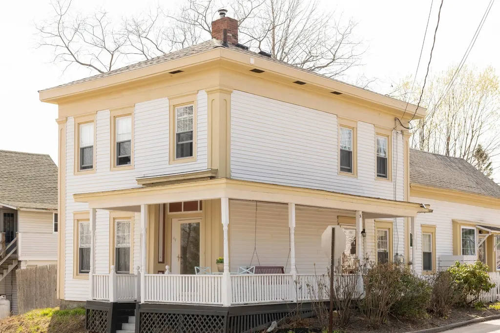44 Bridge Street Bucksport ME 04416