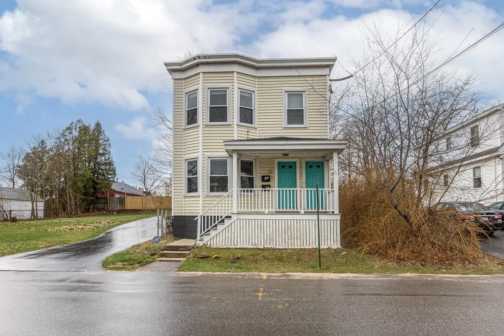 22 Aspen Avenue South Portland ME 04106