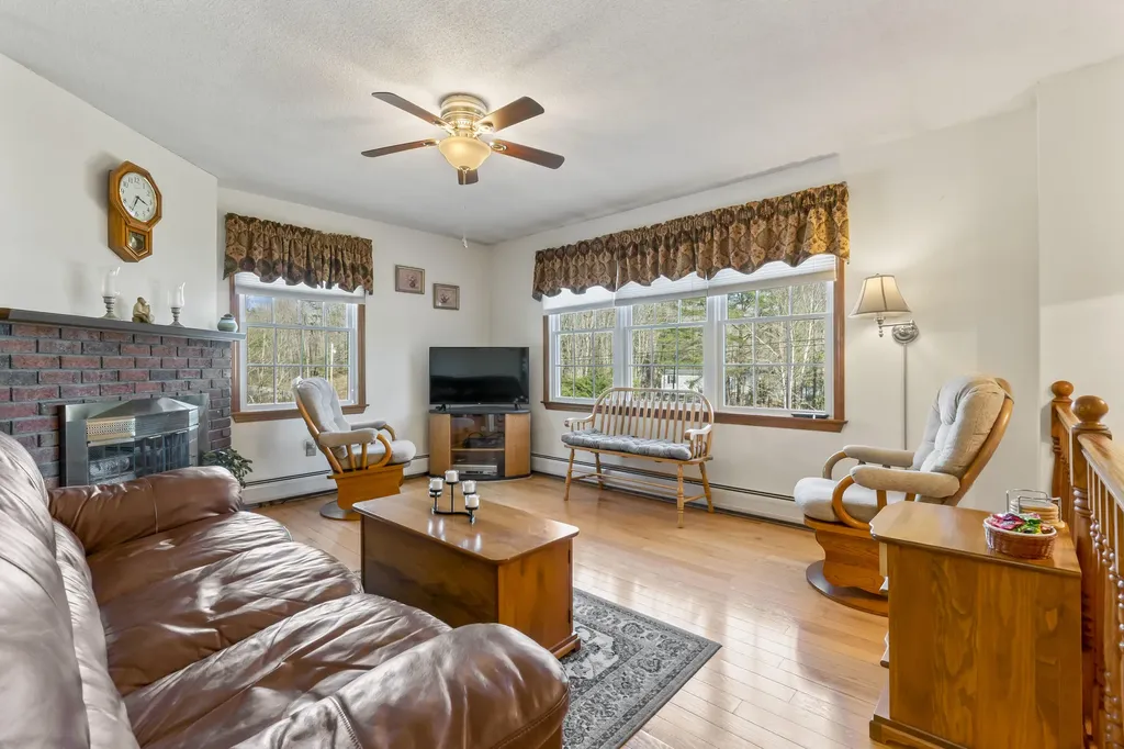 258 Mast Hill Road Bucksport ME 04416