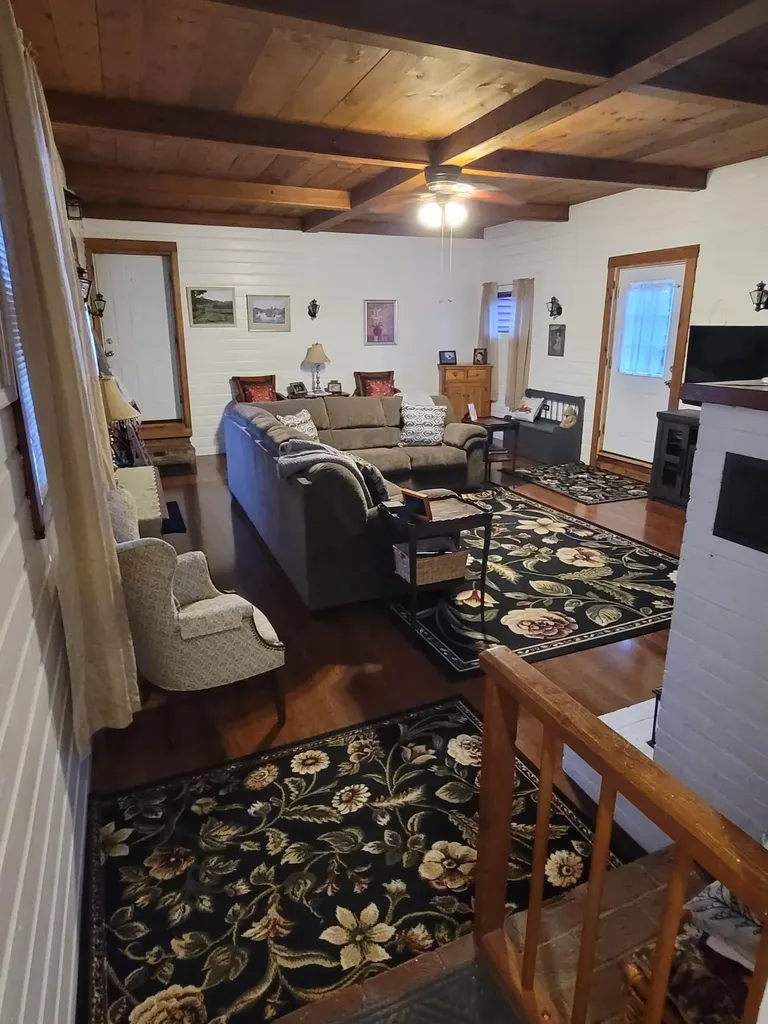 61 Pine Knoll Road Winthrop ME 04364