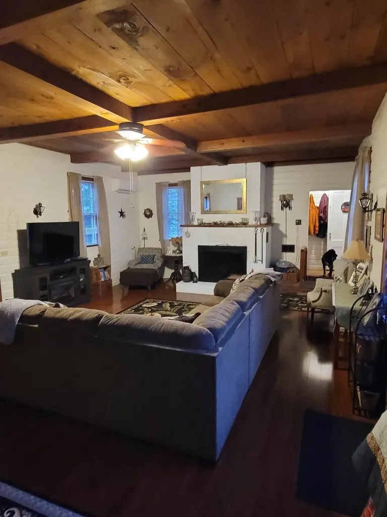 61 Pine Knoll Road Winthrop ME 04364