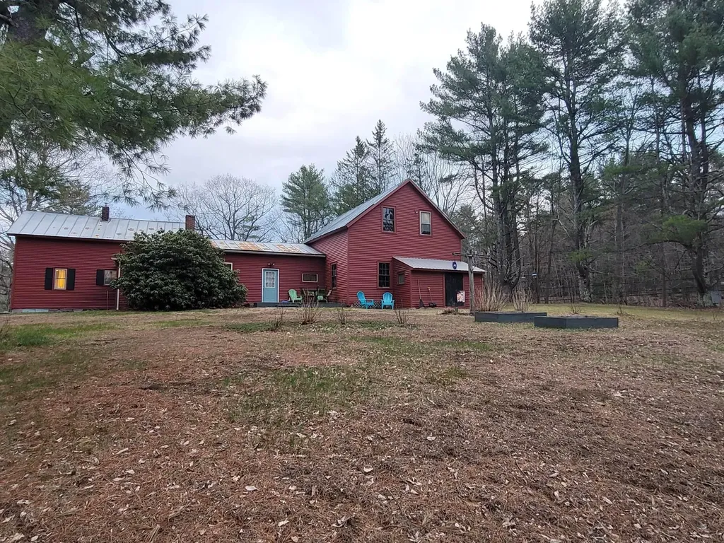61 Pine Knoll Road Winthrop ME 04364