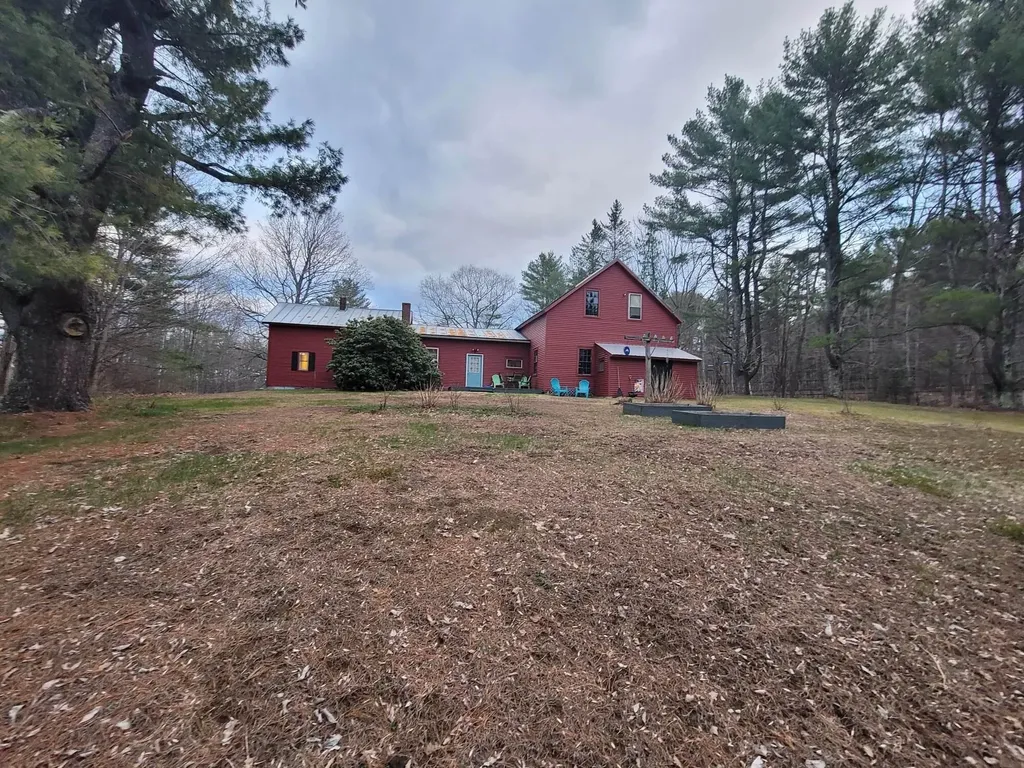 61 Pine Knoll Road Winthrop ME 04364