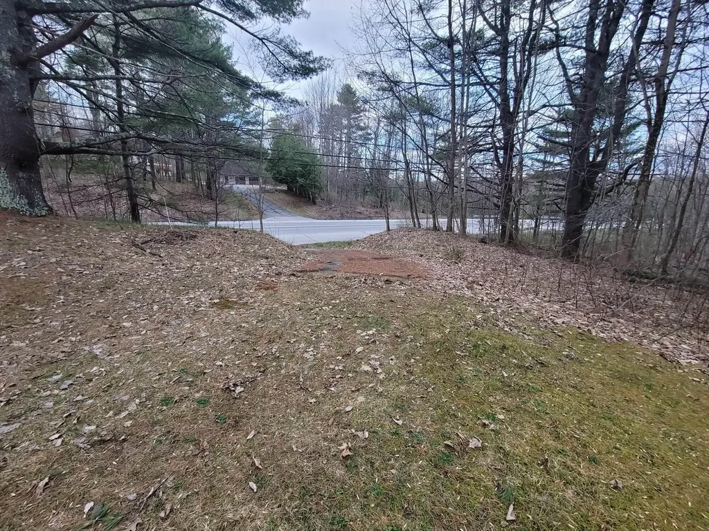 61 Pine Knoll Road Winthrop ME 04364