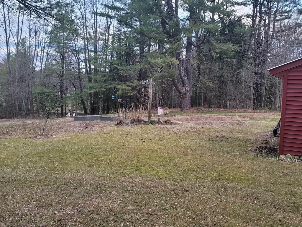 61 Pine Knoll Road Winthrop ME 04364