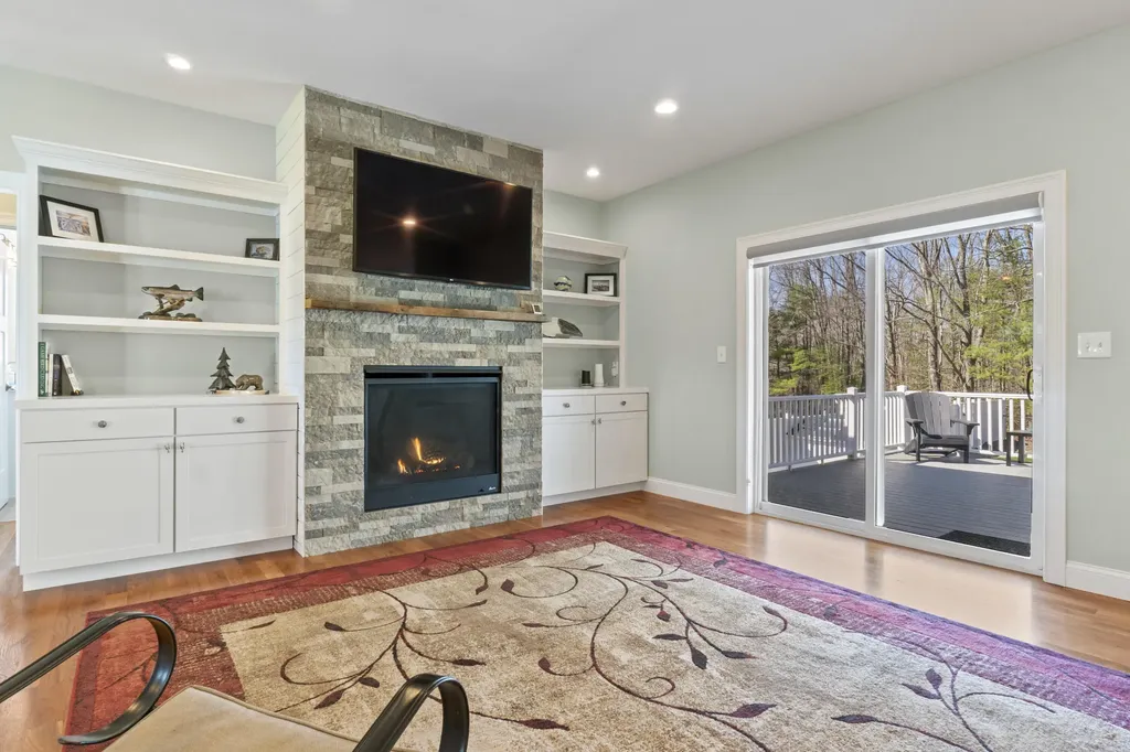 11 Higgins Drive Kennebunk ME 04043