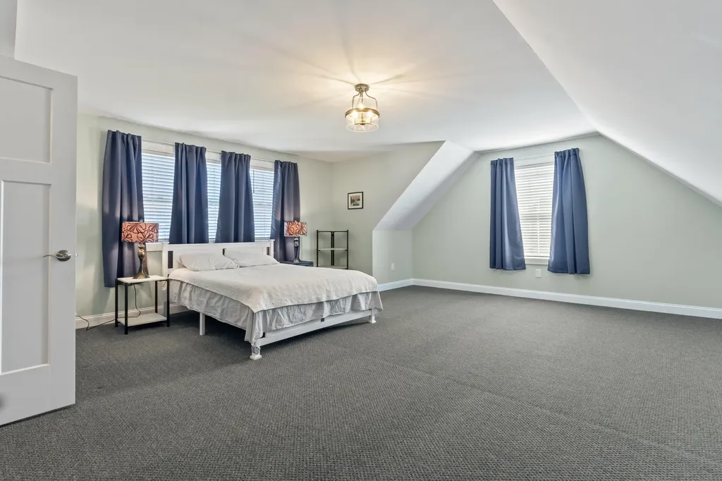11 Higgins Drive Kennebunk ME 04043