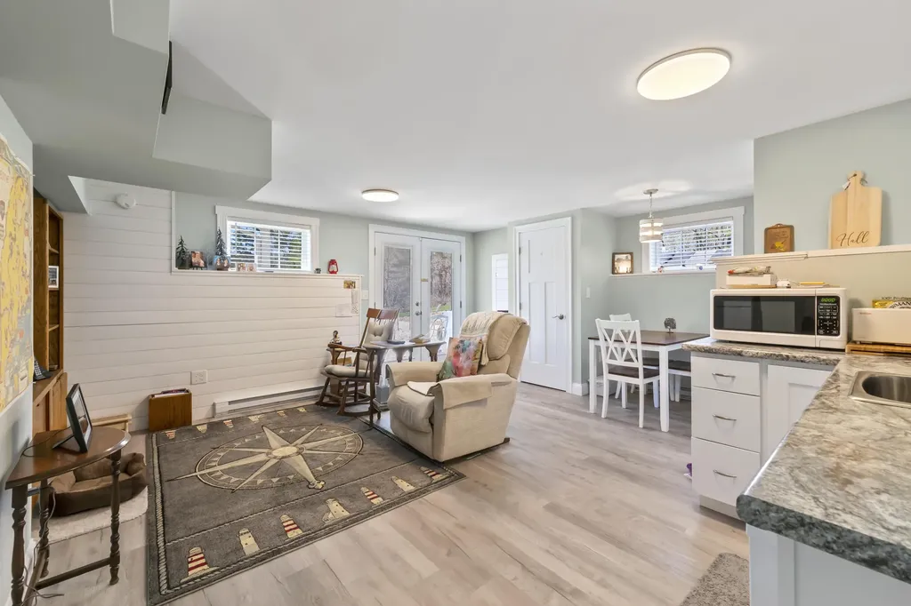 11 Higgins Drive Kennebunk ME 04043