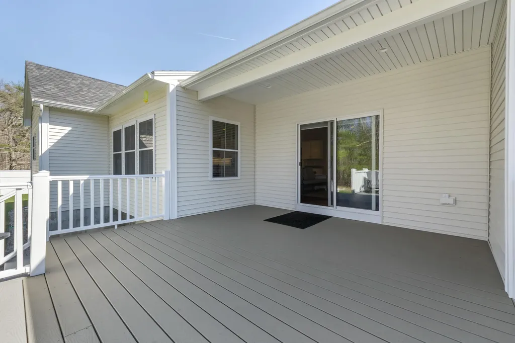 11 Higgins Drive Kennebunk ME 04043