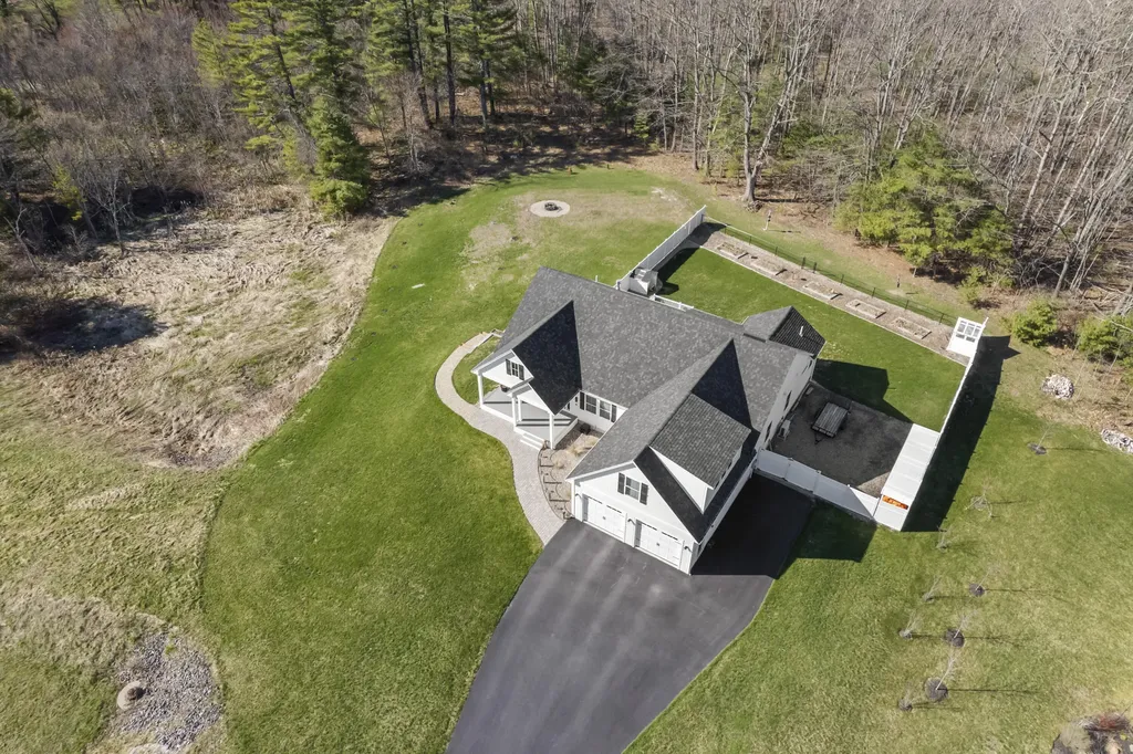 11 Higgins Drive Kennebunk ME 04043