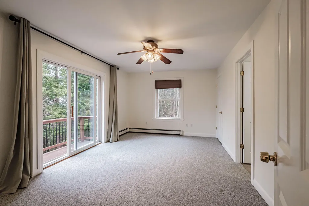 42 Winding Way Raymond ME 04071